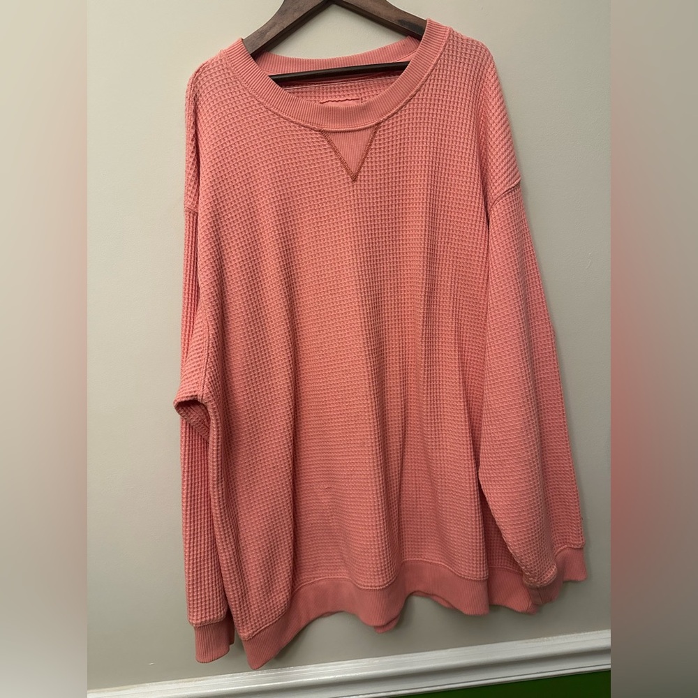 Aerie Oversized Waffle Knit Crewneck Sweatshirt L Peach Coral Pink EUC - Picture 2 of 6